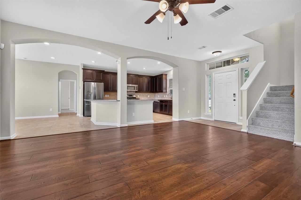 11306 Misty Willow Ln - Photo 6 of 47