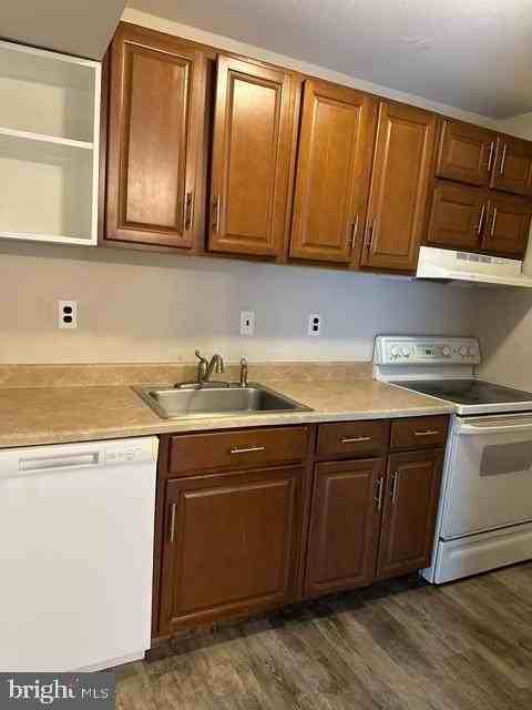 6 Ivy Hall - Photo 6 of 13