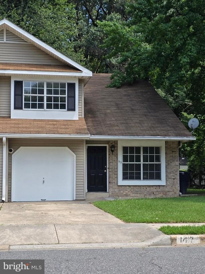 1417 S Farmview Dr - Photo 2 of 50