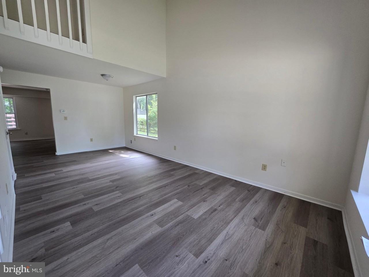 1417 S Farmview Dr - Photo 6 of 50