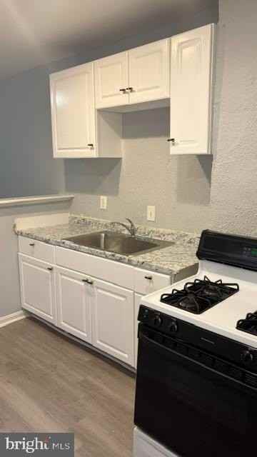1835 N Bond St - Photo 7 of 19