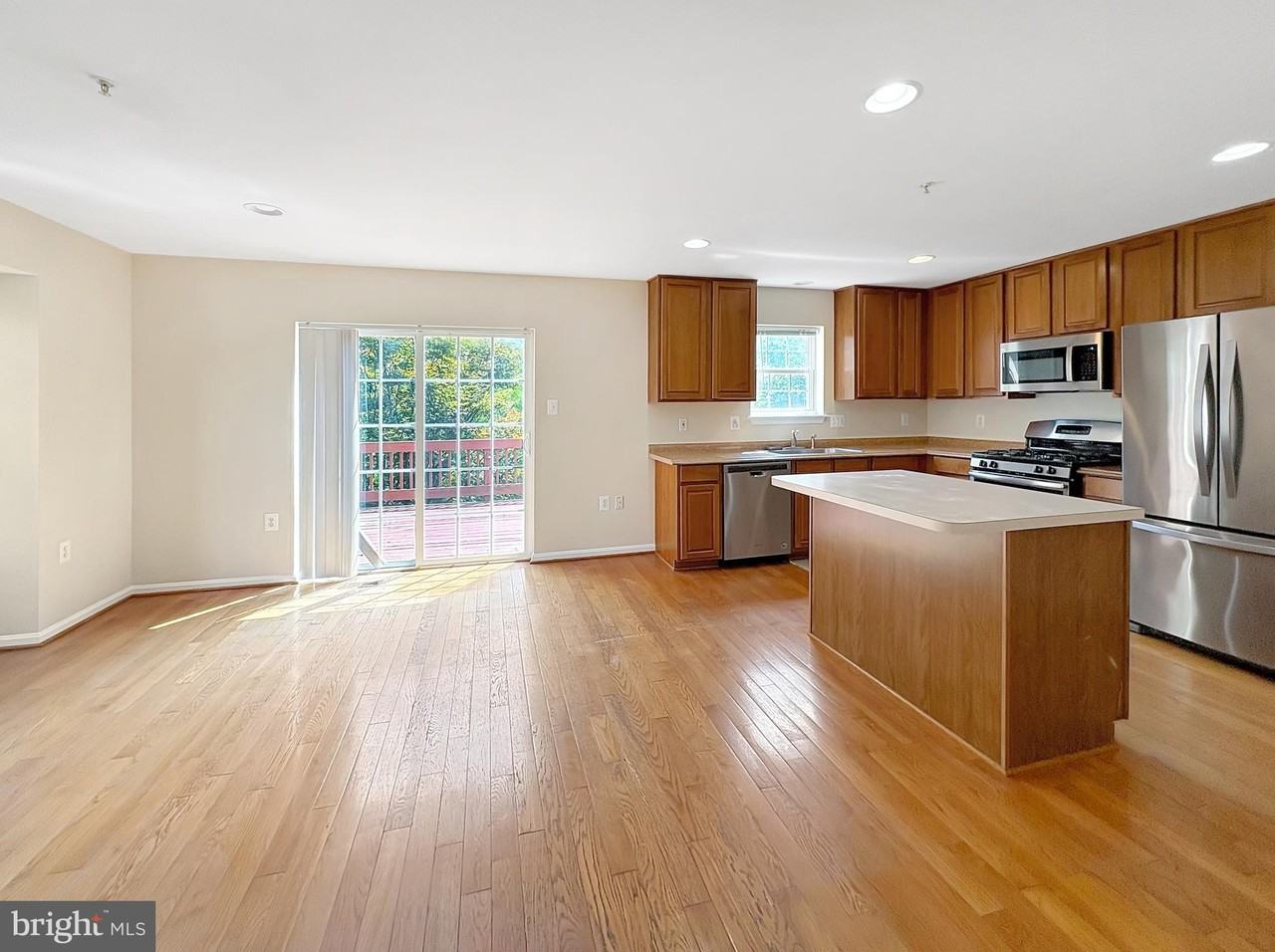 4709 Ashforth Way - Photo 7 of 25