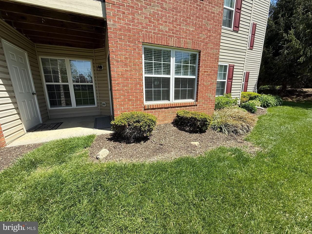 3830 Normandy Dr #1B - Photo 2 of 18