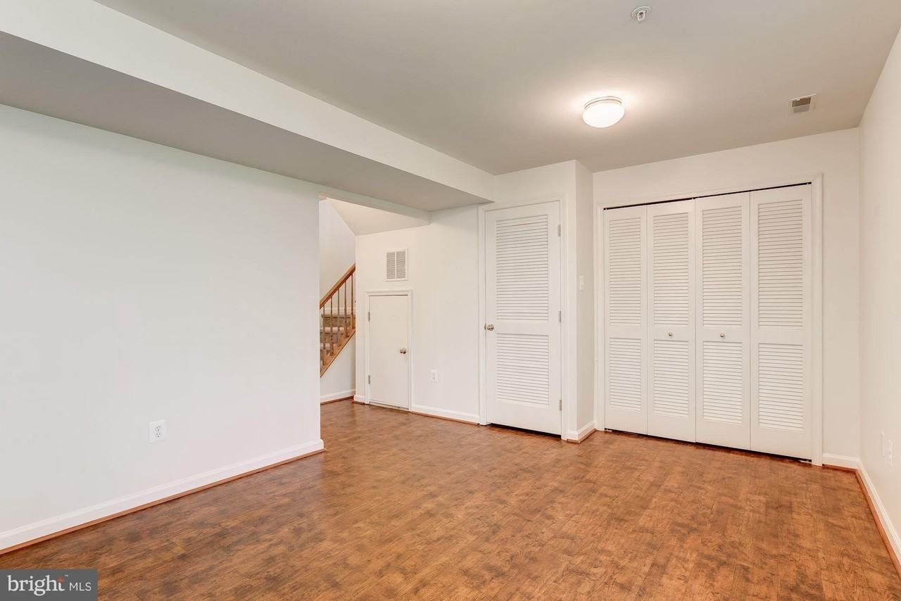 7114 Maiden Point Pl #396D - Photo 7 of 30