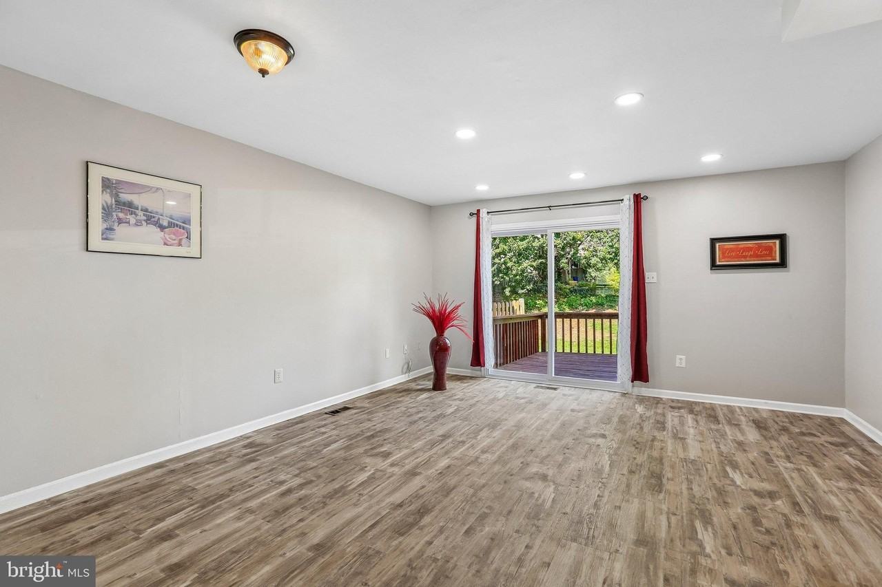 8134 Aspenwood Way - Photo 2 of 13