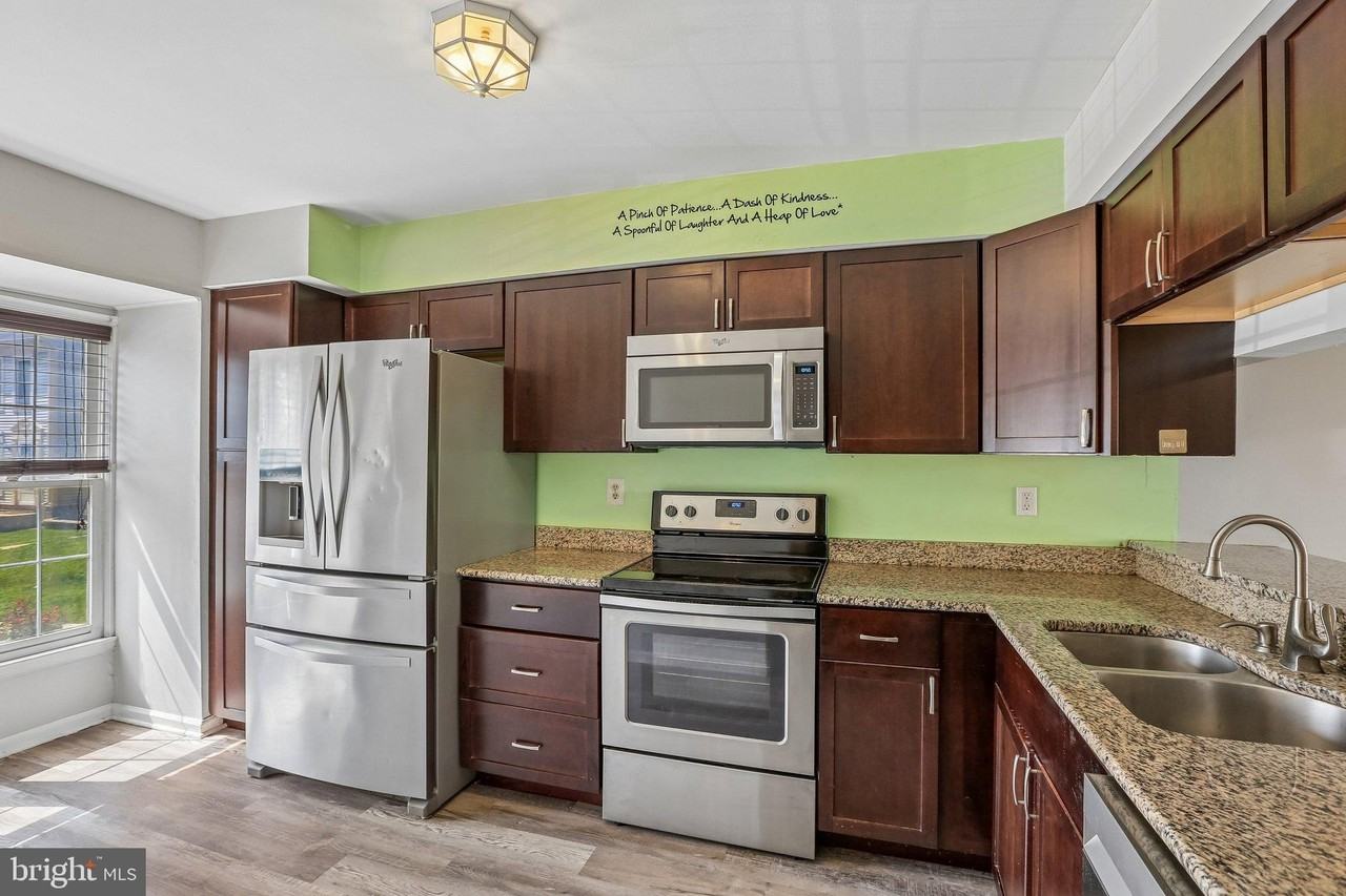 8134 Aspenwood Way - Photo 4 of 13