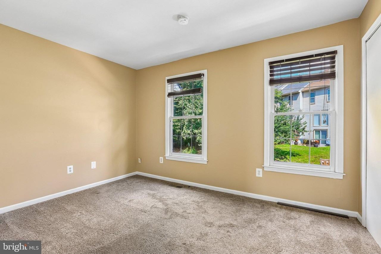 8134 Aspenwood Way - Photo 6 of 13