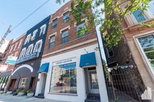 featured image of 1429 W Chicago Ave #3