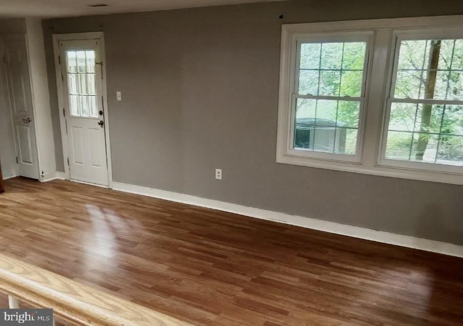 15726 Cherry Blossom Ln - Photo 7 of 10