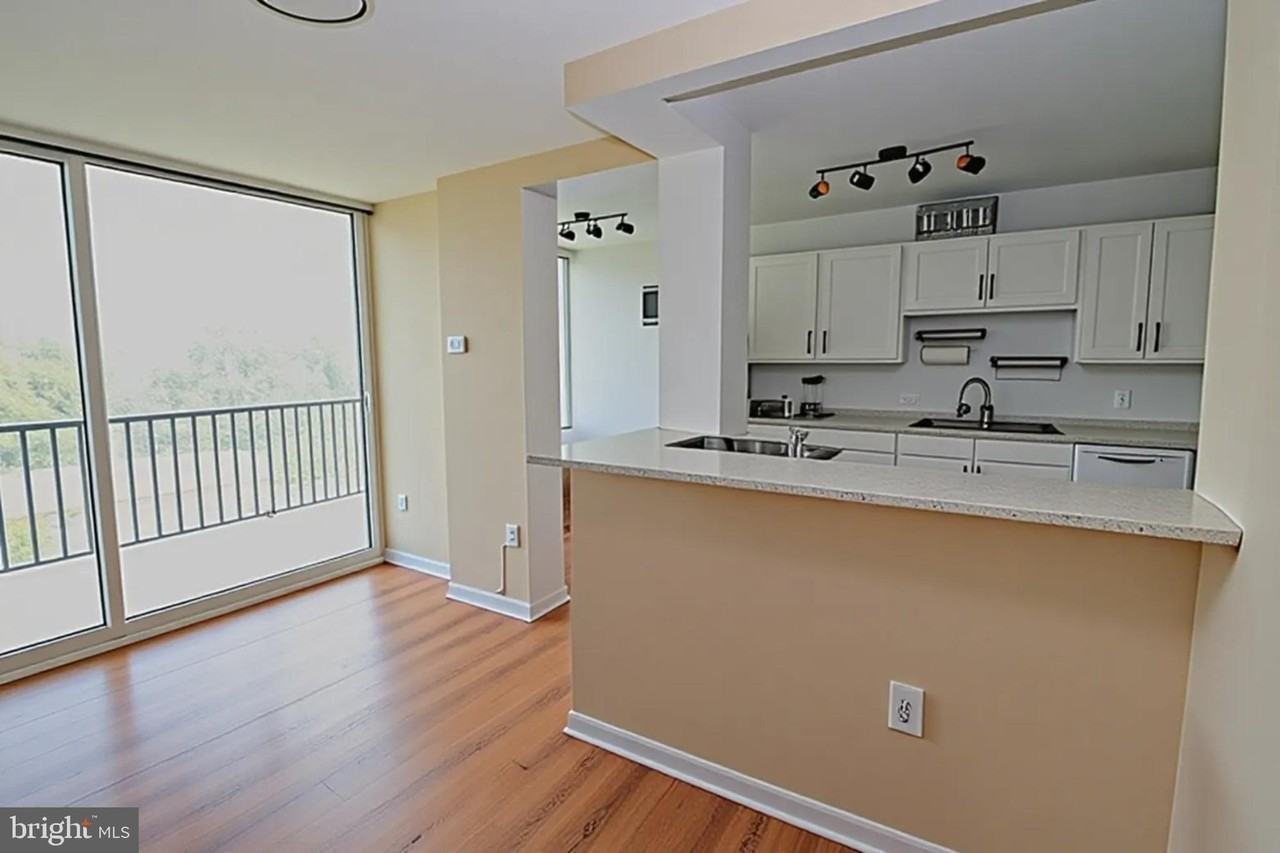 3333 University Blvd W #1005 - Photo 5 of 36