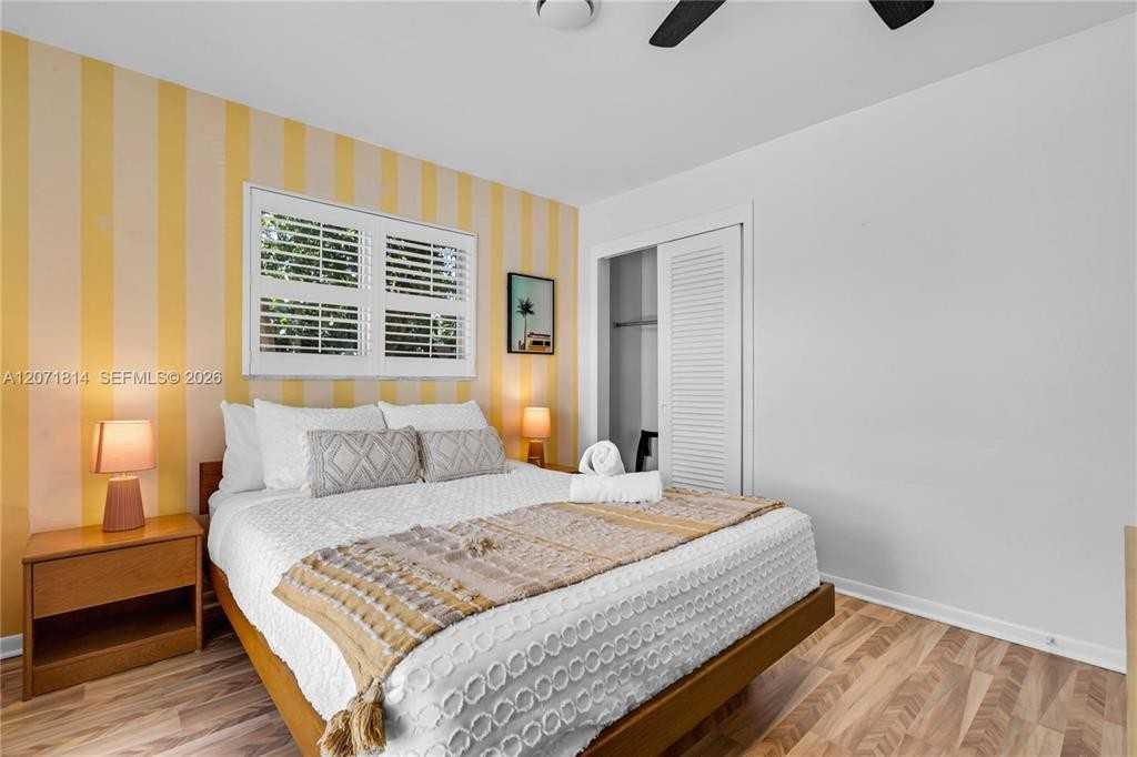 6421 Ne 22nd Ave - Photo 5 of 8