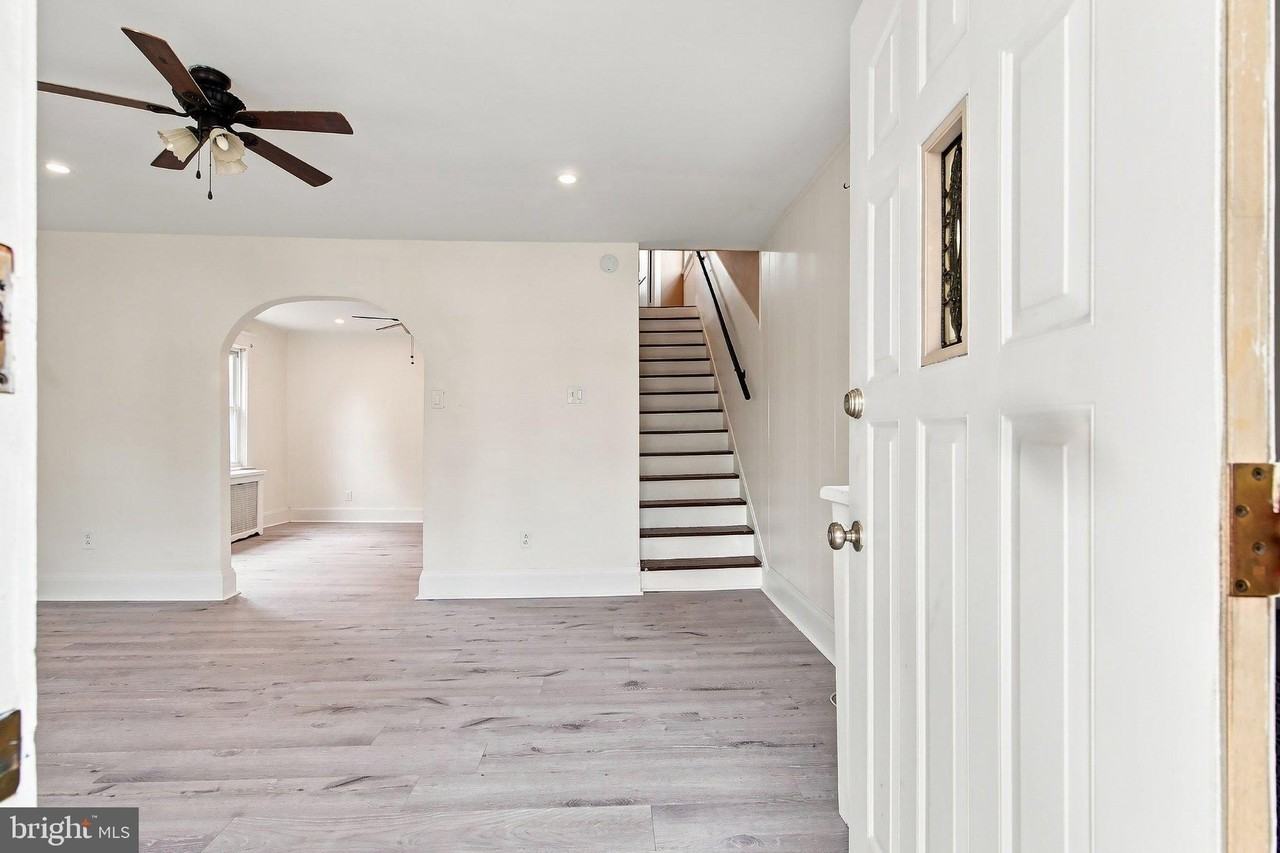 54 Finley Ave - Photo 4 of 29