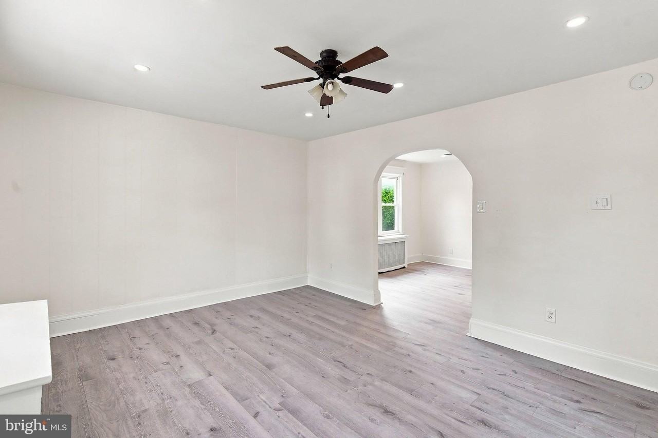 54 Finley Ave - Photo 5 of 29