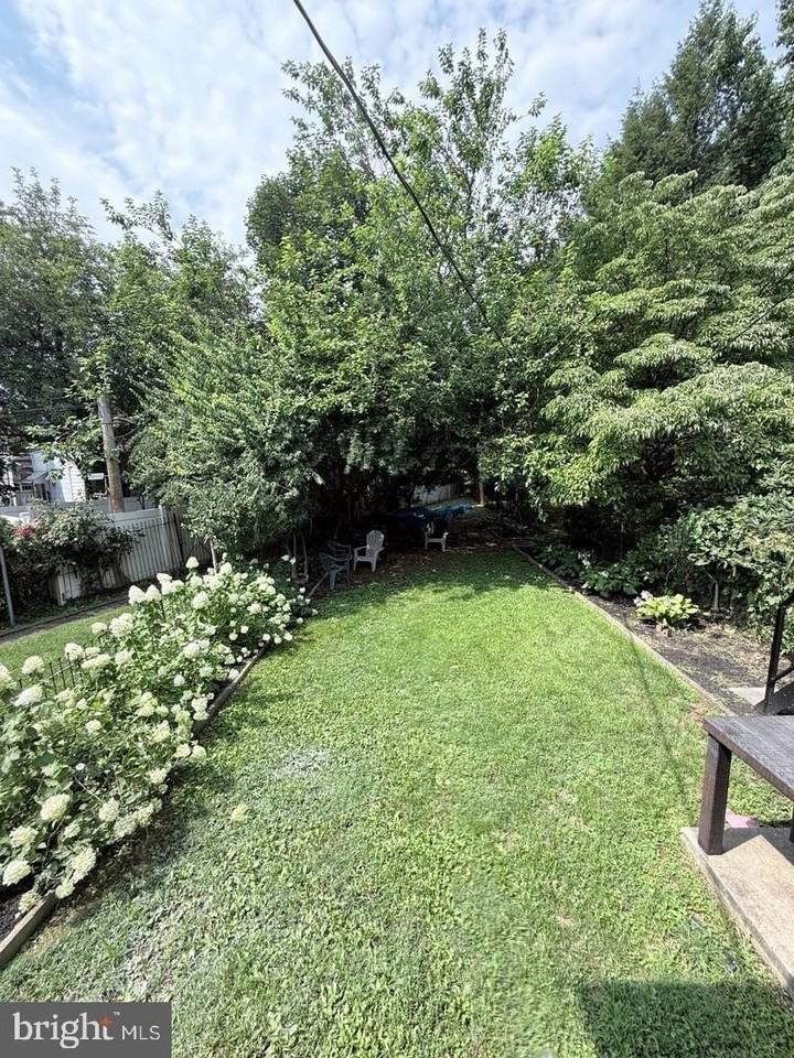 834 Centre Ave #3rdFL - Photo 6 of 6