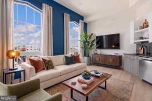 689 N Broad St #403 - Photo 1 of 1