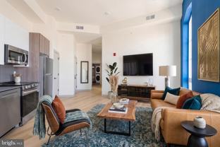 689 N Broad St #303 - Photo 1 of 1