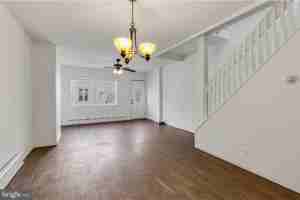 featured image of 1503 S Dover St