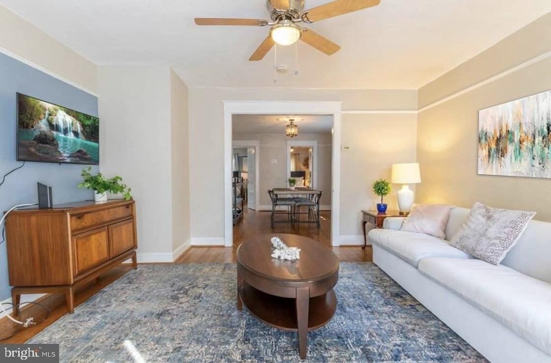 208 Duncan Ave - Photo 4 of 15