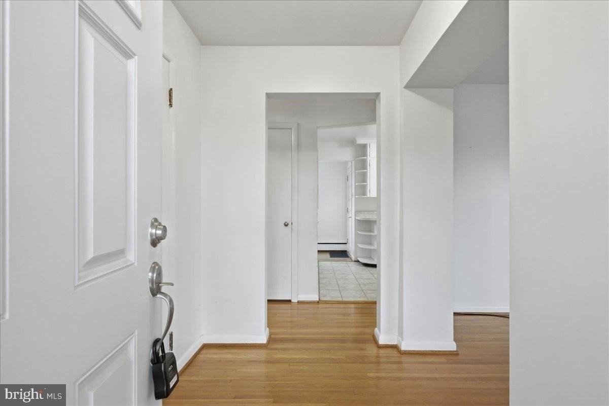 3044 N Frederick Pike - Photo 5 of 42