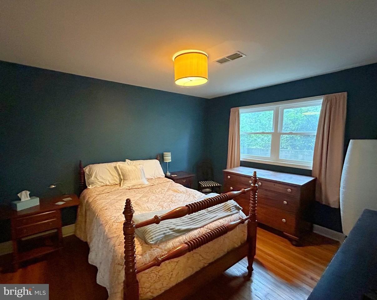 4018 N Taylor St - Photo 6 of 12