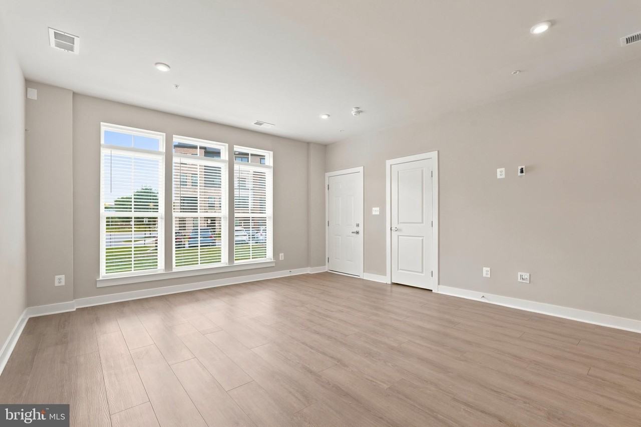 14536 George Carter Way - Photo 6 of 50