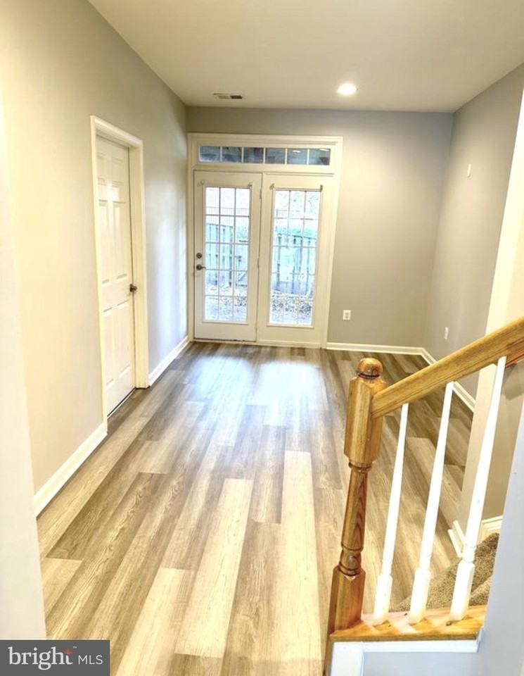 9147 Furey Rd - Photo 3 of 24
