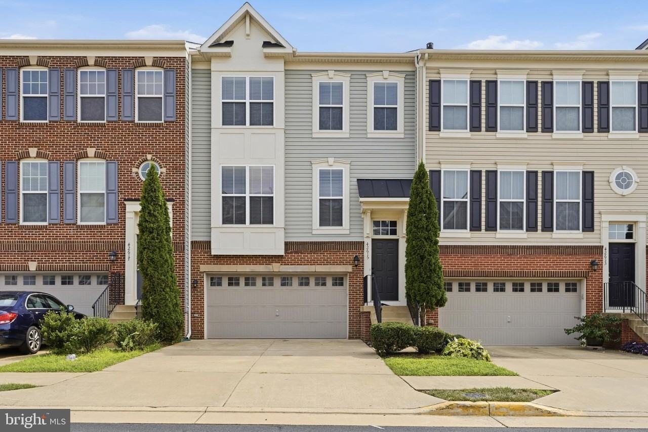 42615 Beckett Ter - Photo 2 of 50