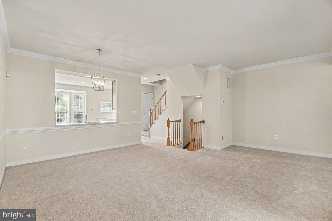 6080 Ticket Way - Photo 7 of 29