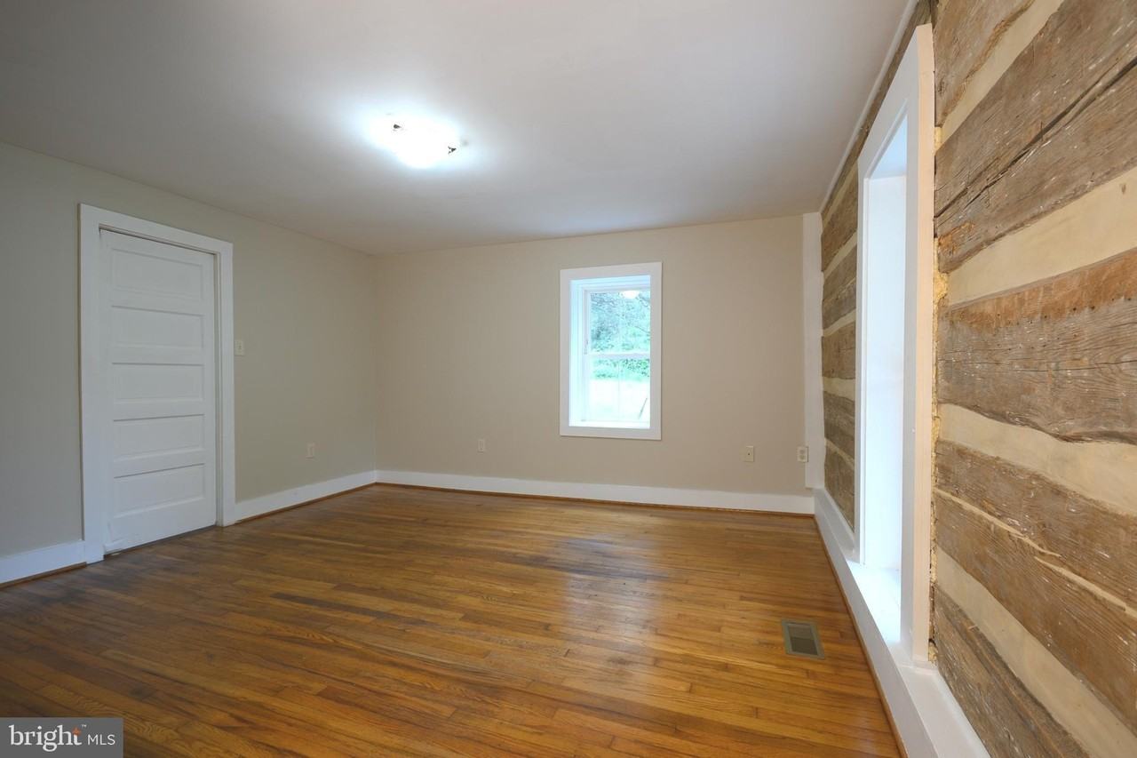 169 E Creek Rd - Photo 2 of 36