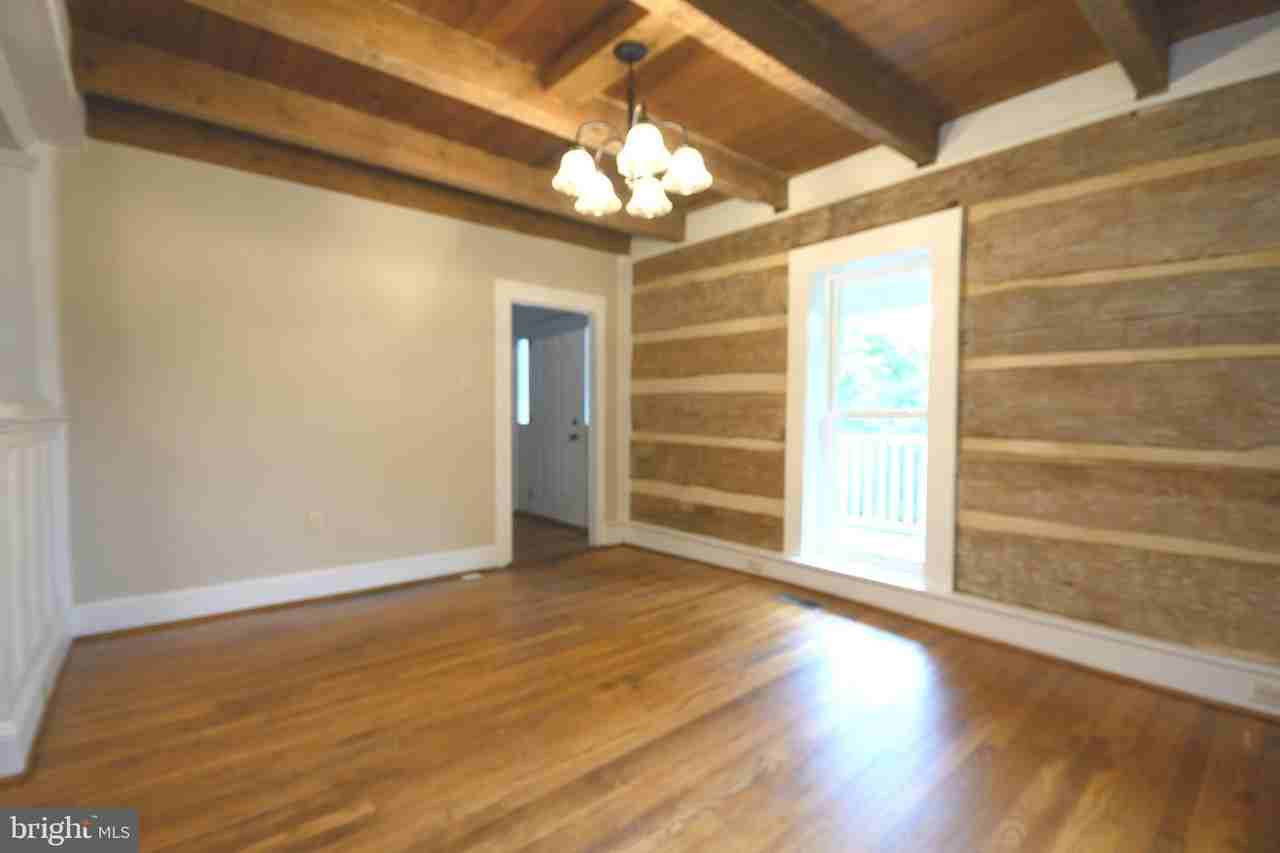 169 E Creek Rd - Photo 4 of 36