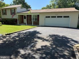 131 Stevens Dr - Photo 1 of 1