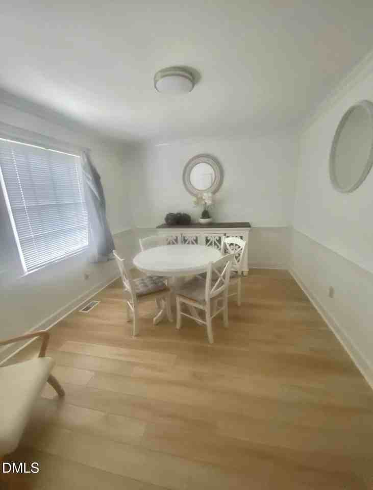 7709 Highlandview Cir - Photo 5 of 8