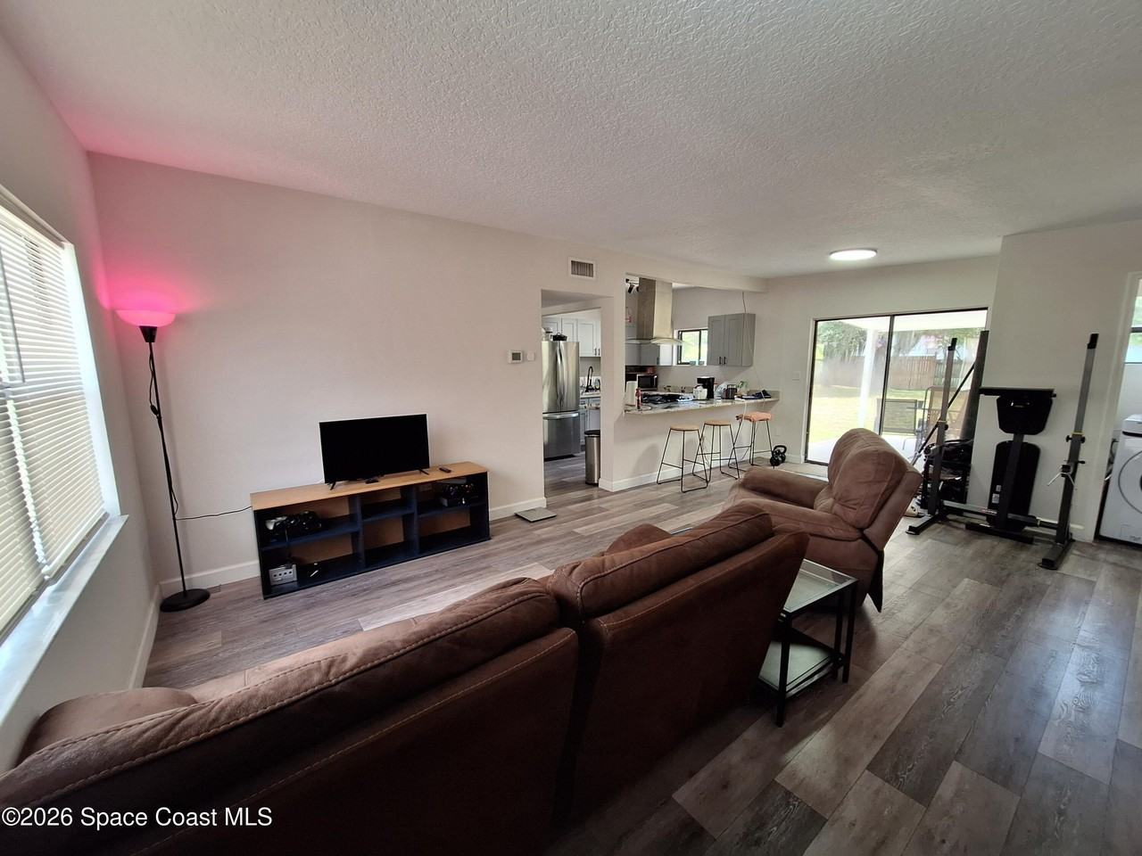 4260 Capron Rd - Photo 5 of 17
