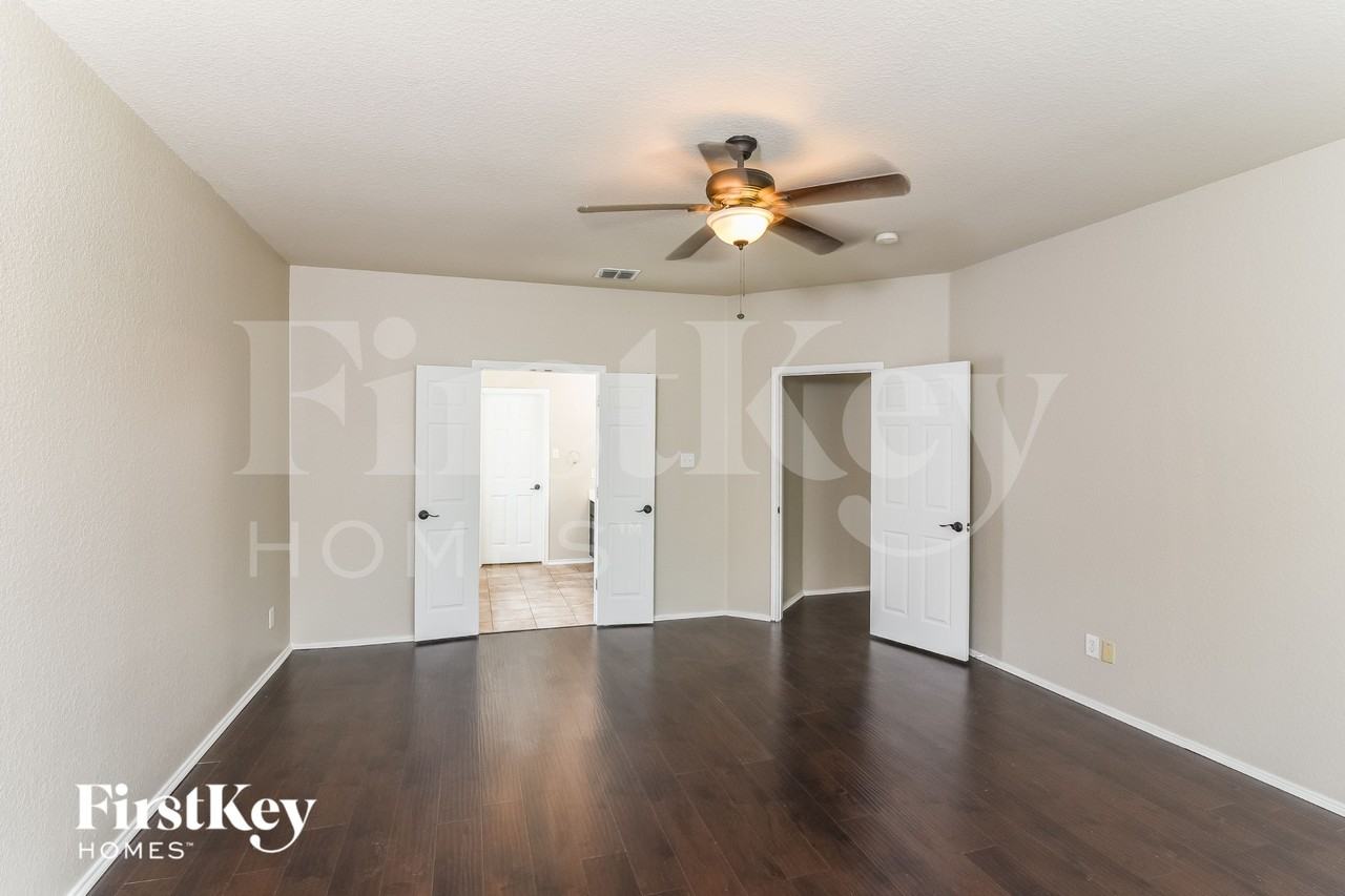 12243 Dewitt Cv - Photo 7 of 15