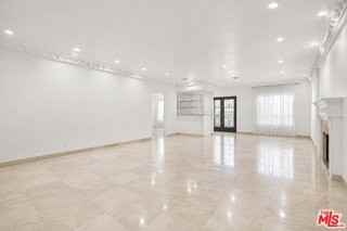 482 S Sherbourne Dr - Photo 2 of 8