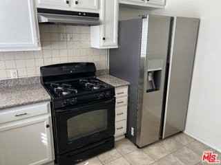 2929 Westwood Blvd - Photo 6 of 8