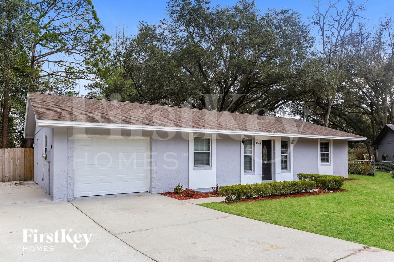 8045 Lamb Ct - Photo 2 of 15
