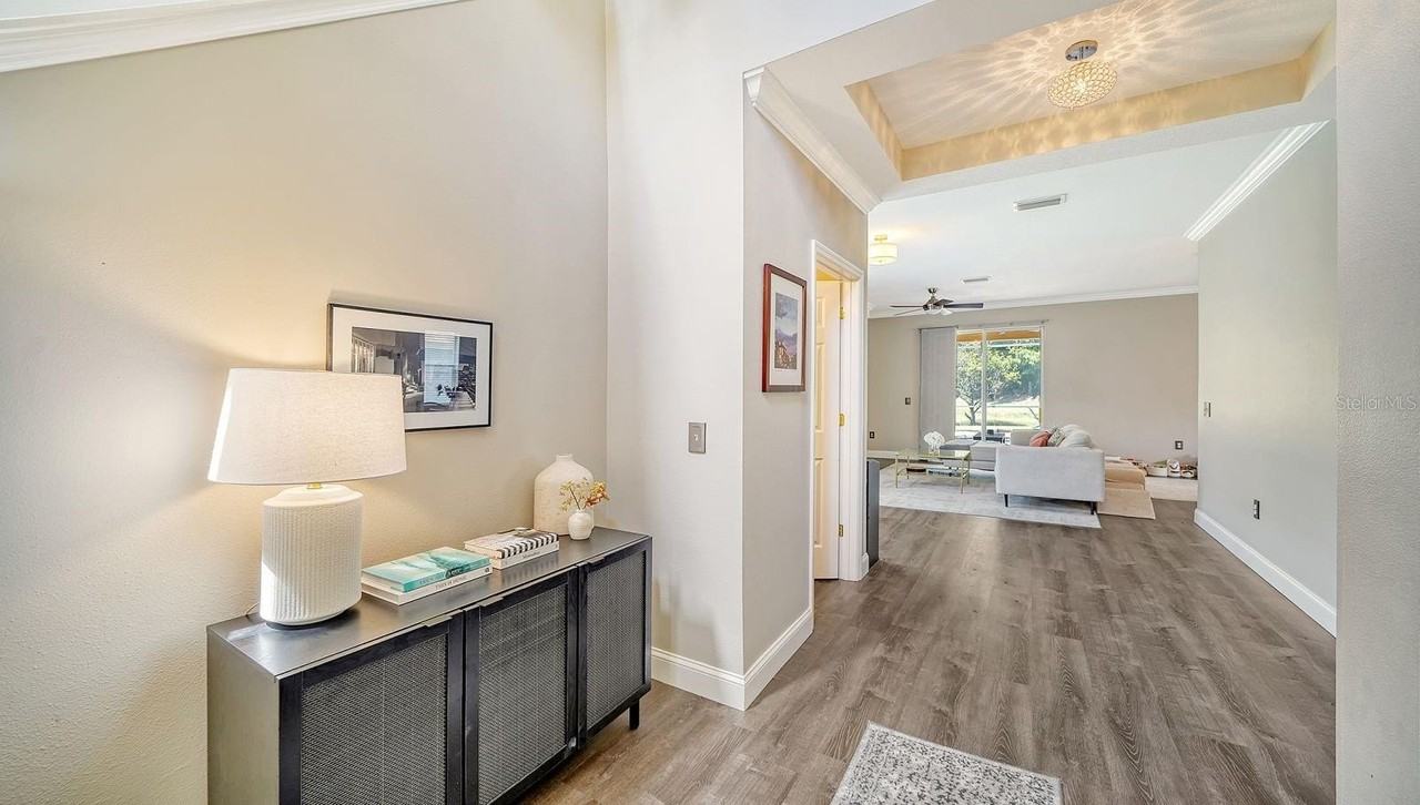 6122 Blue Runner Ct - Photo 3 of 50