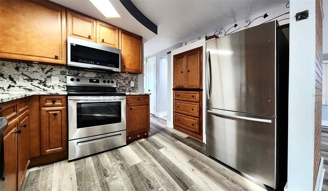 3629 Bedford St - Photo 5 of 29
