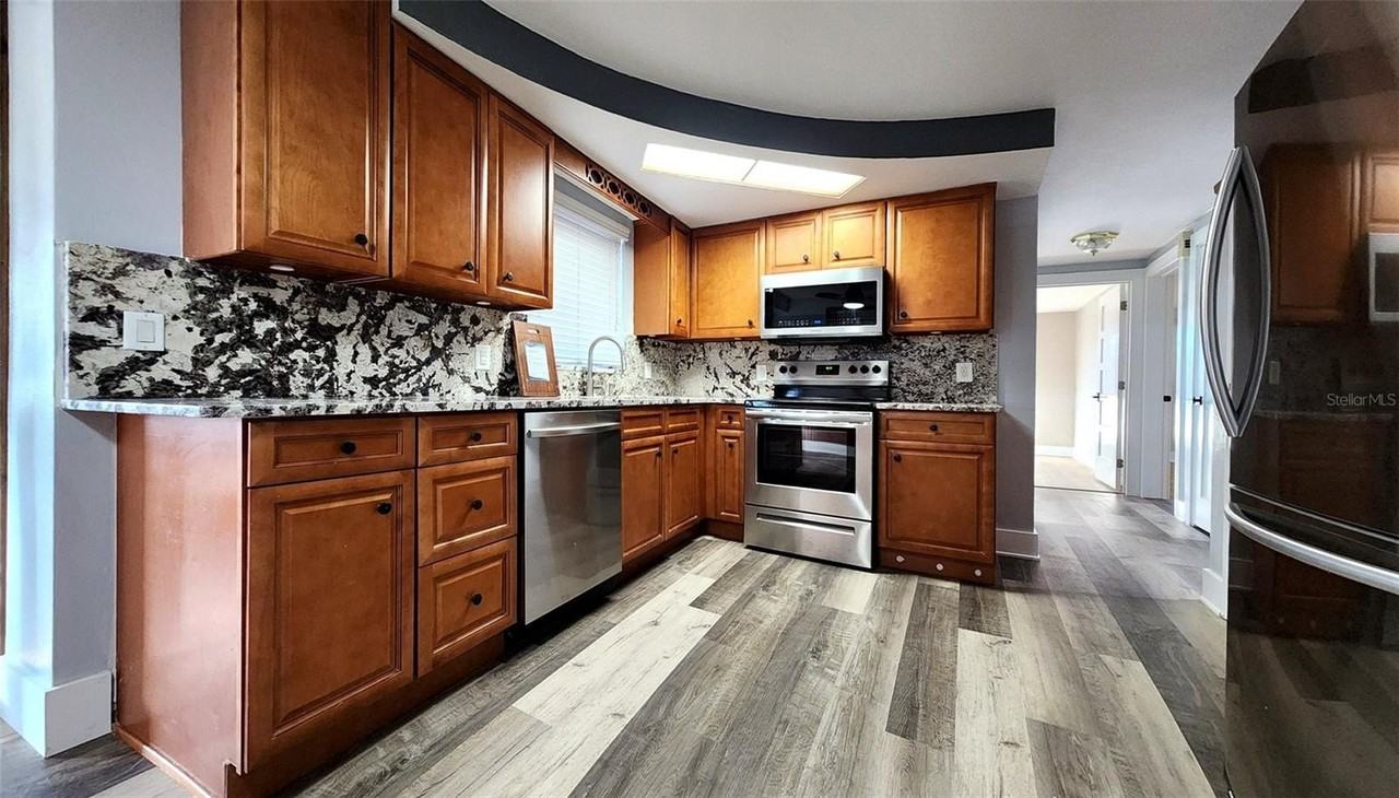 3629 Bedford St - Photo 6 of 29