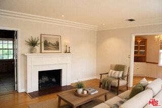 4653 Farmdale Ave - Photo 4 of 8