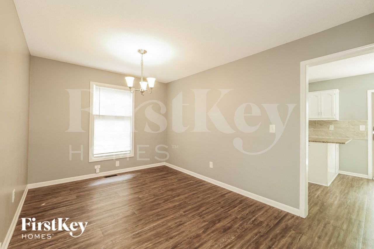 1429 Nwst - Photo 6 of 16