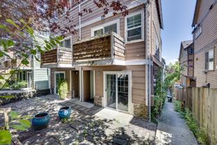 130 25th Ave E - Photo 1 of 1