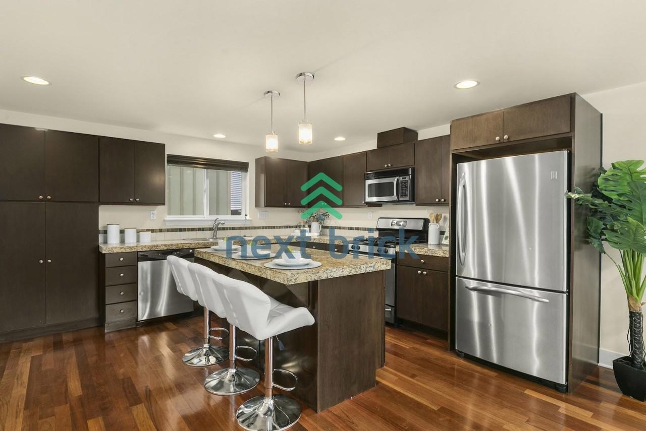 2646 Nw 58th St #A - Photo 5 of 16