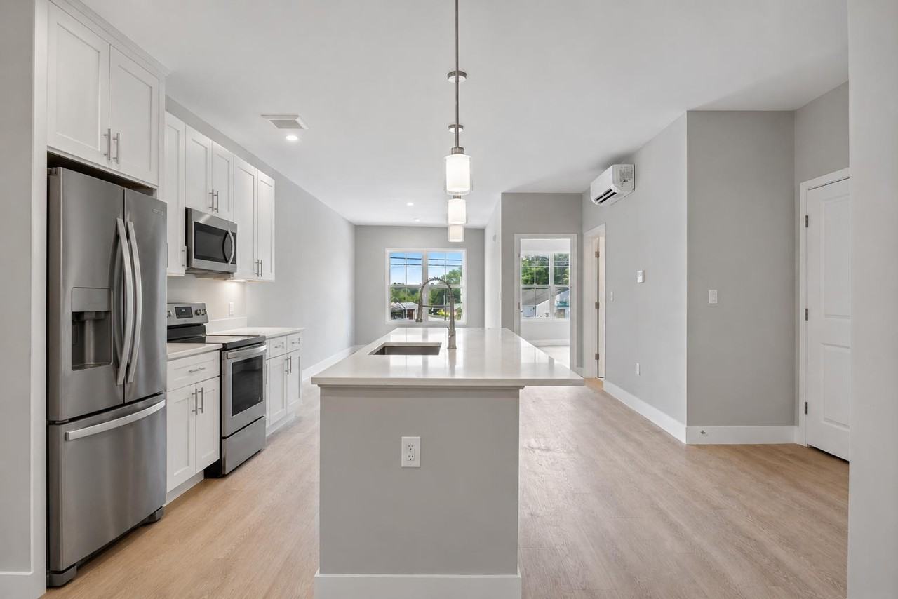 298 Main St #2B - Photo 4 of 33