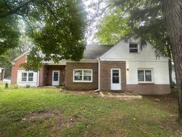featured image of 434 Hayes Rd