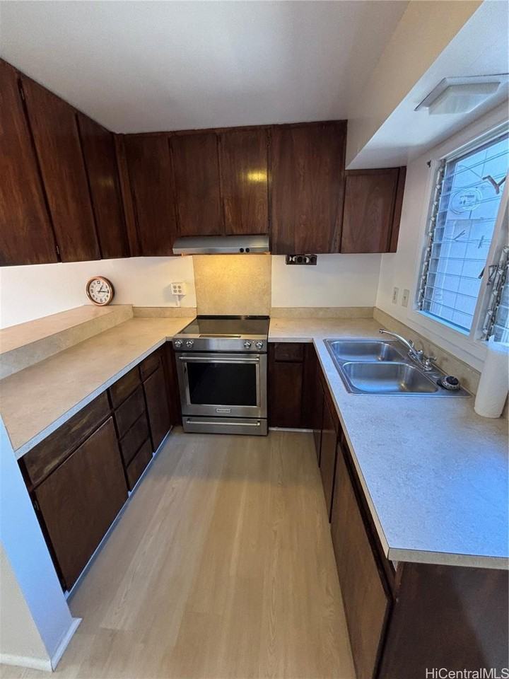 95-625 Nawenewene Cir #312 - Photo 7 of 10