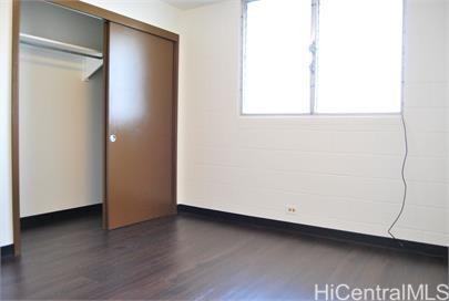 1707 Nuuanu Ave #5 - Photo 6 of 9