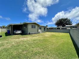 featured image of 420A Oneawa St