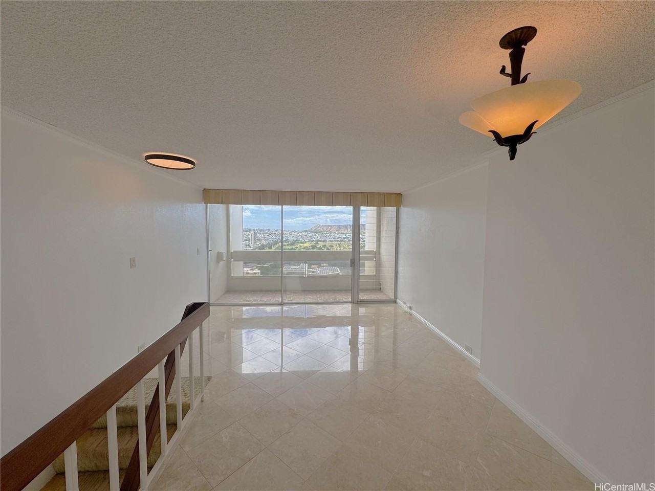 555 University Ave #3103 - Photo 4 of 16